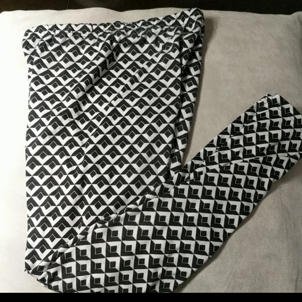 50% off H&M tights 3 pair - Picture 4 of 5